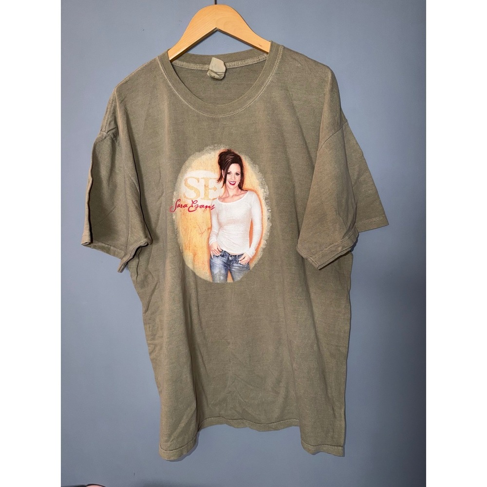 Sara Evans Concert Tour Graphic T-Shirt Mens XL Olive Green Heavyweight Cotton
